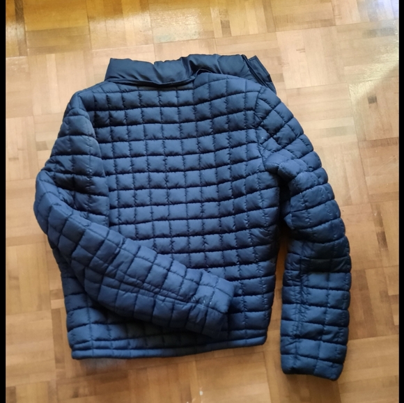 Winter Black Jacket - Picture 3 of 4